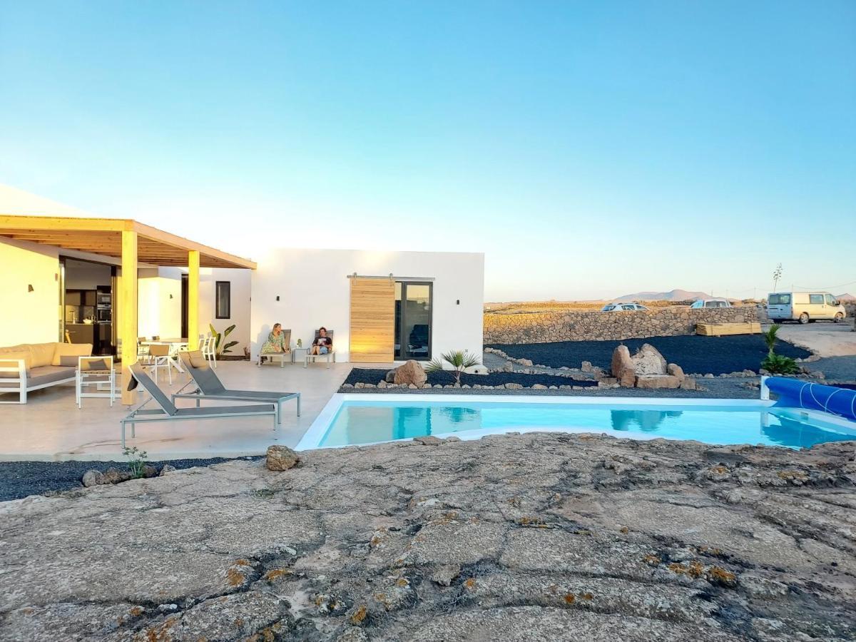 Villa Tabaiba En Lajares Con Piscina Exterior foto